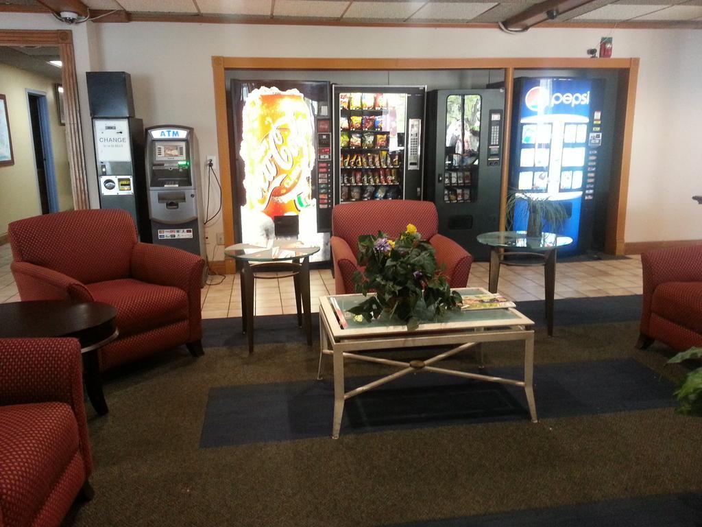 America'S Best Inn & Suites Clarksville Clarksville (Clark County) Buitenkant foto